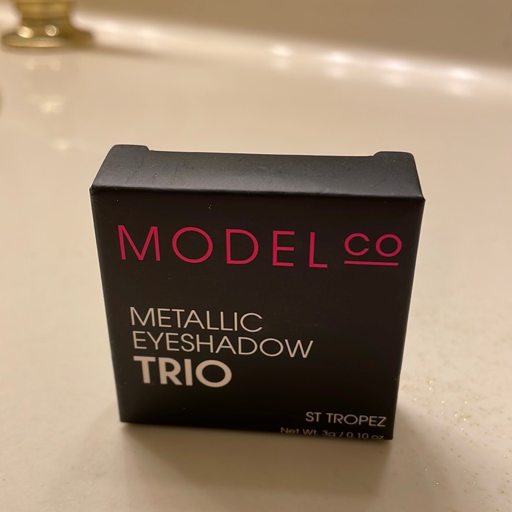 MODELCO METALLIC EYESHADOW TRIO IN ST. TROPEZ
